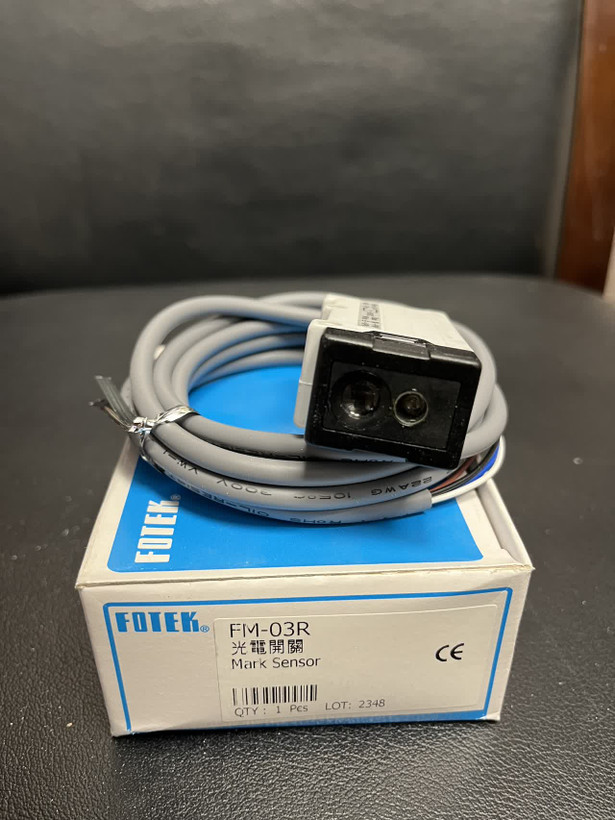 مارک سنسور FOTEK مدل FM-03R