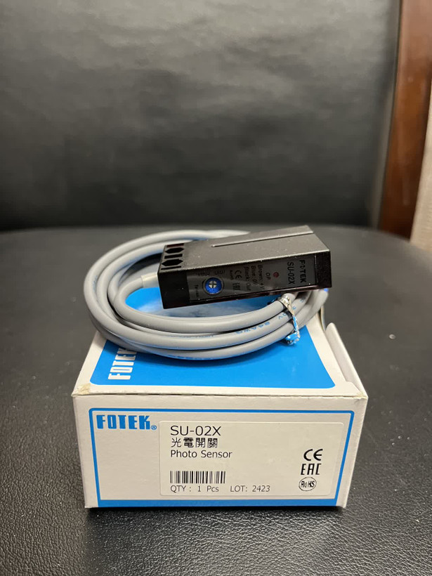 سنسور لیبل FOTEK مدل SU-02X