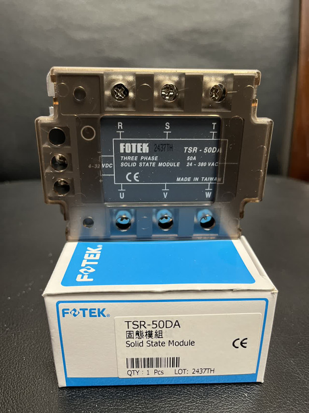 SSR سه فاز FOTEK مدلTSR-50DA اصلی تایوان