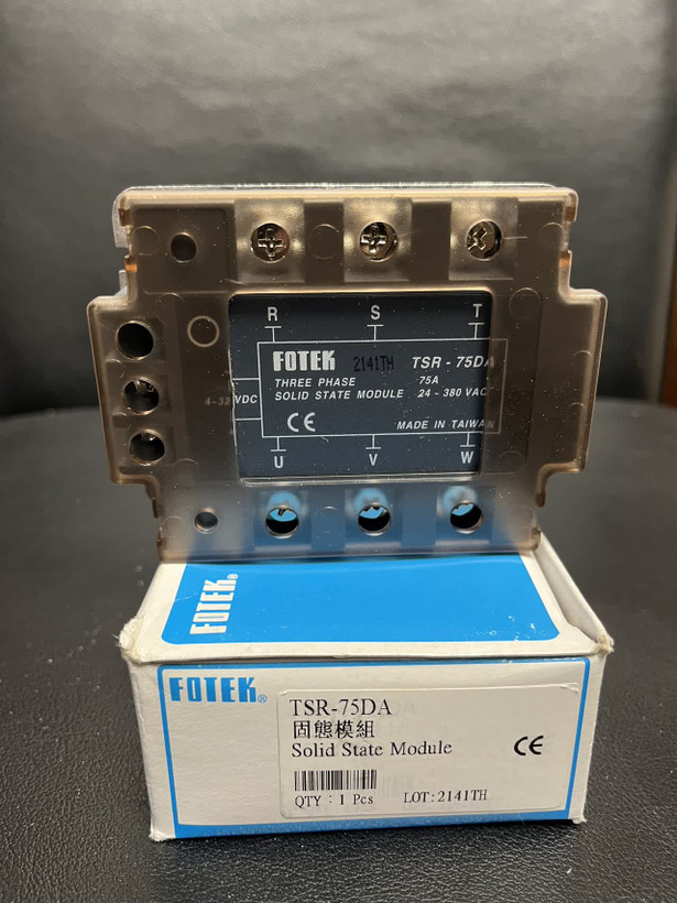 SSR سه فاز FOTEK مدل TSR-75DA اصلی تایوان