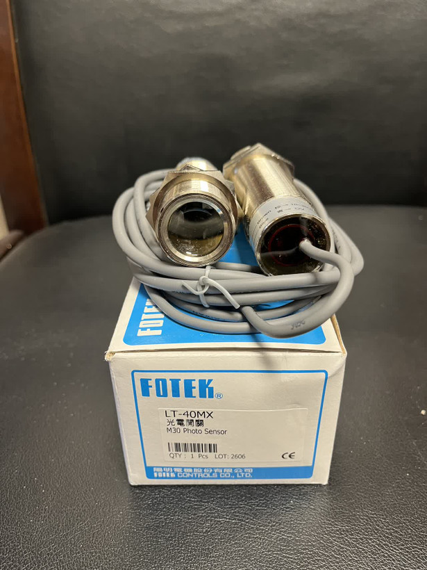 سنسور نوری FOTEK مدل LT-40MX قطر 30 رو در رو 40 متری