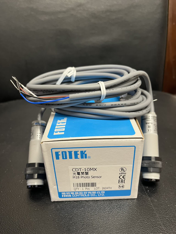 سنسور نوری FOTEK مدل CDT-10MX رو در رو 10 متری